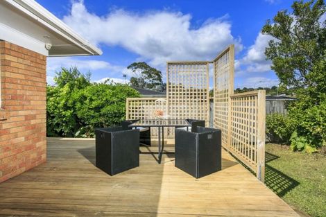 Photo of property in 1/14 Kapiti Place, Sunnynook, Auckland, 0620