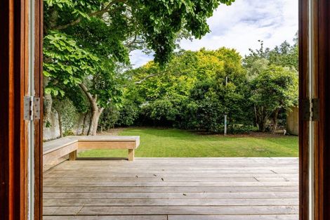 Photo of property in 251 Park Road, Hokowhitu, Palmerston North, 4410