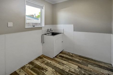 Photo of property in 12 Lockhart Avenue, Milson, Palmerston North, 4414