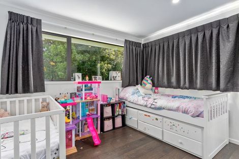 Photo of property in 1 Tawhara Place, Edgecumbe, 3120