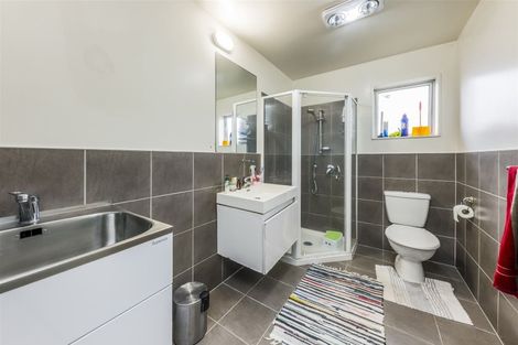 Photo of property in 92 Portage Road, New Lynn, Auckland, 0600