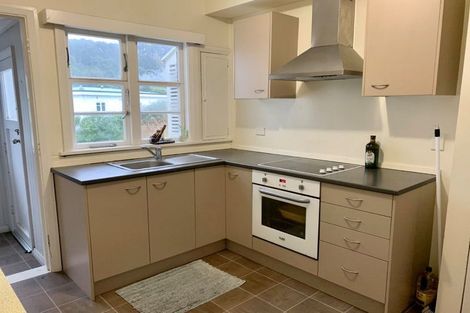 Photo of property in 116 Hamilton Road, Hataitai, Wellington, 6021