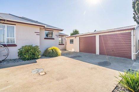 Photo of property in 72 Ross Street, Grasmere, Invercargill, 9810