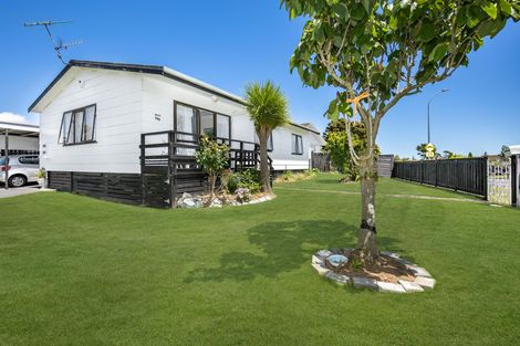 Photo of property in 1/66b Burundi Avenue, Clendon Park, Auckland, 2103