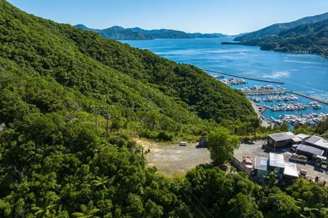 Photo of property in 43 Marina Drive, Waikawa, Picton, 7220