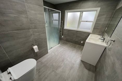 Photo of property in 120 Wheturangi Road, Greenlane, Auckland, 1051