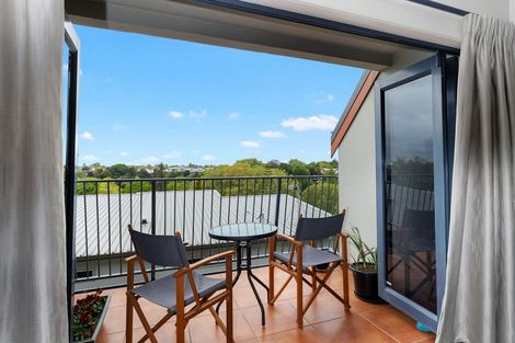 Photo of property in 17 Radnor Street, Hamilton Central, Hamilton, 3204