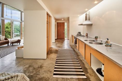 Photo of property in 4 Tangahoe Street, Paekakariki, 5034