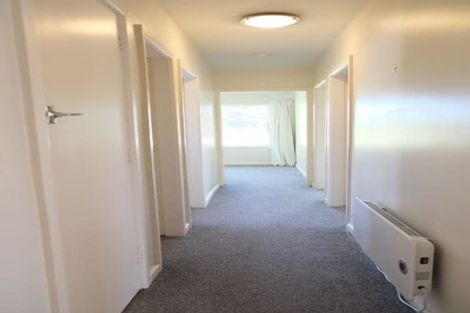 Photo of property in 12 Geelong Place, Burnside, Christchurch, 8053