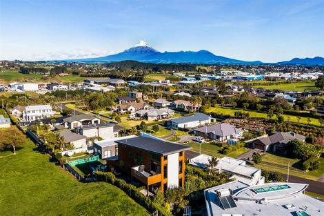 Photo of property in 16a Links Drive, Waiwhakaiho, New Plymouth, 4312