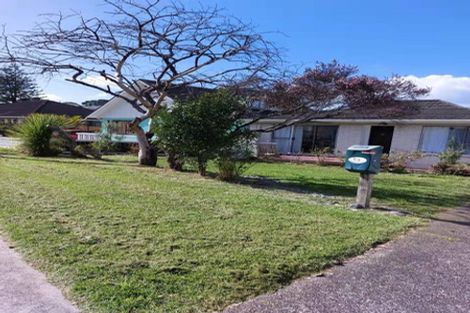 Photo of property in 1/5 Merriefield Avenue, Forrest Hill, Auckland, 0620
