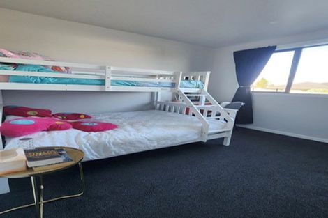 Photo of property in 8 Moore Street, Milton, 9220