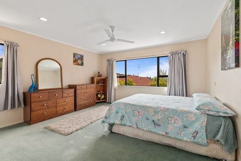 Photo of property in 41 Kate Sheppard Avenue, Torbay, Auckland, 0630