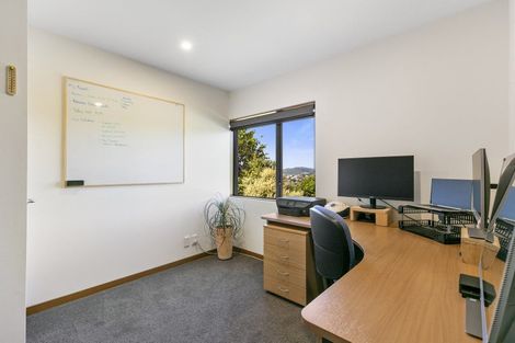 Photo of property in 20 Imran Terrace, Khandallah, Wellington, 6035