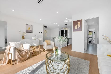 Photo of property in 3 Rakiraki Place, Flat Bush, Auckland, 2019