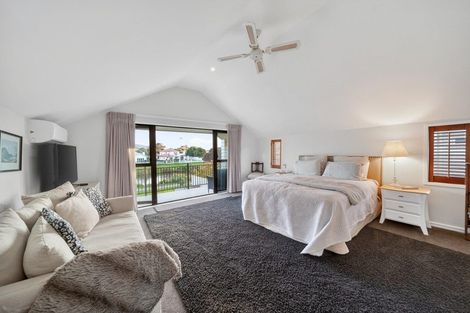Photo of property in 42 Seychelles Drive, Papamoa Beach, Papamoa, 3118
