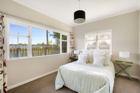 Photo of property in 2 Chambers Street, Napier South, Napier, 4110