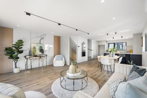 Photo of property in 111 Sycamore Drive, Sunnynook, Auckland, 0620