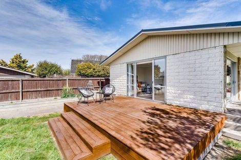 Photo of property in 48 Kent Lodge Avenue, Avonhead, Christchurch, 8042