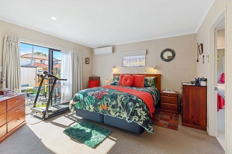 Photo of property in 21 Kahira Crescent, Papamoa Beach, Papamoa, 3118