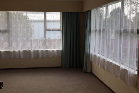 Photo of property in 4 Chamberlain Road, Masterton, 5810