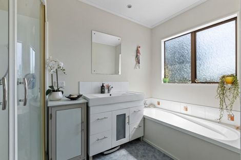 Photo of property in 56 Upper Manaia Road, Upper Plain, Masterton, 5888