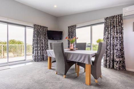 Photo of property in 38 Pharazyn Avenue, Waikanae Beach, Waikanae, 5036