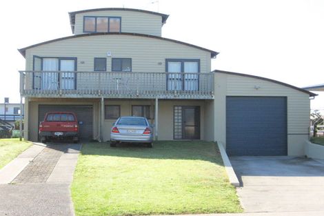 Photo of property in 1 Mercury Street, Whitianga, 3510