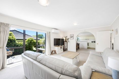 Photo of property in 3a Rimu Road, Mangere Bridge, Auckland, 2022