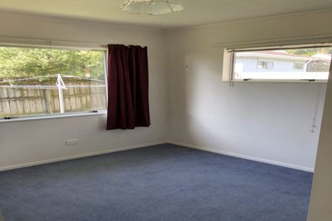 Photo of property in 2/15 Kent Road, Manurewa, Auckland, 2102