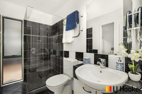 Photo of property in 82 Glenross Drive, Wattle Downs, Auckland, 2103