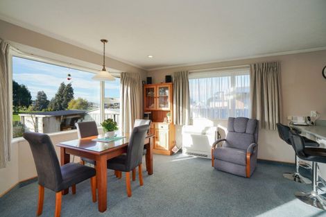 Photo of property in 9 Gretna Street, Heidelberg, Invercargill, 9812