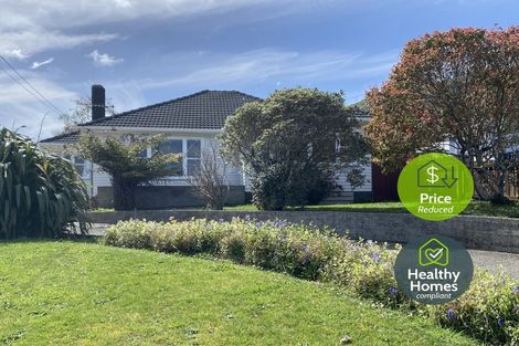 Photo of property in 35 Petrie Street, Wainuiomata, Lower Hutt, 5014