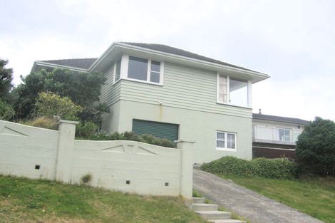 Photo of property in 102 Dowse Drive, Maungaraki, Lower Hutt, 5010