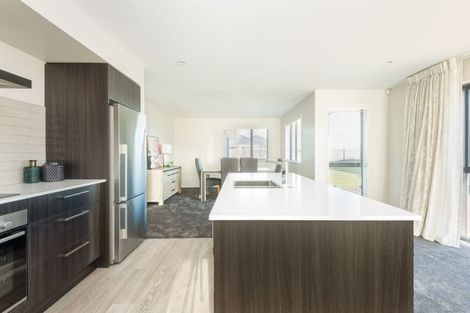Photo of property in 30 Finstock Way, Rolleston, 7614