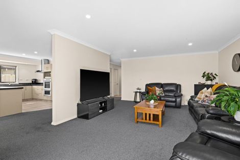 Photo of property in 21 Pinotage Drive, Greenmeadows, Napier, 4112