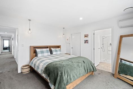 Photo of property in 17 Forbes Road, Foxton Beach, Foxton, 4815