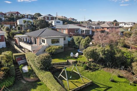 Photo of property in 44 Tomahawk Road, Andersons Bay, Dunedin, 9013