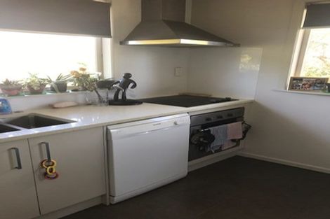 Photo of property in 145 Hutchinsons Road, Bucklands Beach, Auckland, 2014