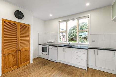 Photo of property in 19 Plunket Avenue, Papatoetoe, Auckland, 2104