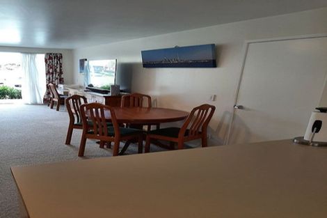 Photo of property in 2/1 Opito Way, East Tamaki, Auckland, 2013