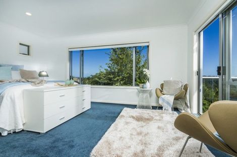 Photo of property in 13 Kittiwake Drive, Schnapper Rock, Auckland, 0632