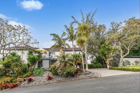 Photo of property in 191a Sandspit Road, Shelly Park, Auckland, 2014