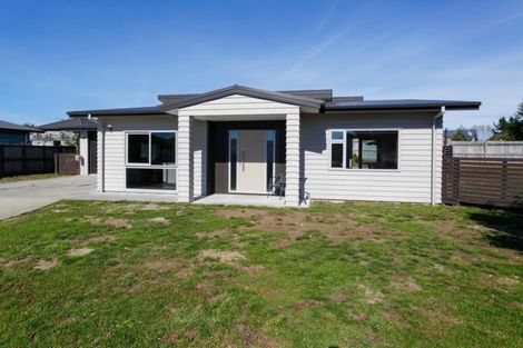 Photo of property in 13 Victoria Street, Richmond Heights, Taupo, 3330