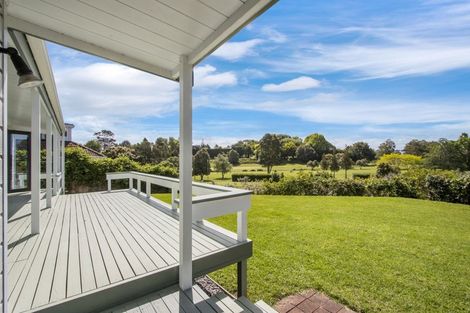 Photo of property in 59 Links View Drive, Omokoroa, 3114