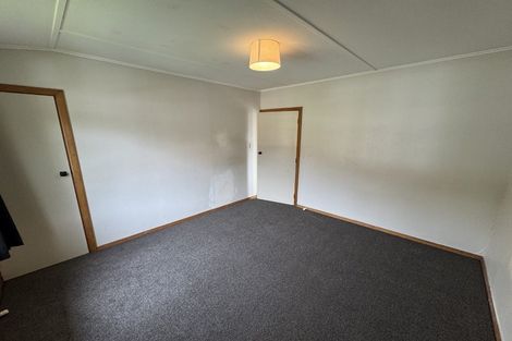 Photo of property in 7 Wainhouse Street, Stokes Valley, Lower Hutt, 5019