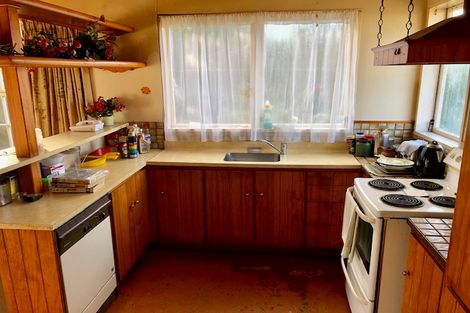 Photo of property in 2/6a Kallu Crescent, Mount Roskill, Auckland, 1041