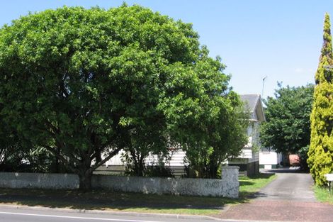 Photo of property in 70 Pah Road, Royal Oak, Auckland, 1023