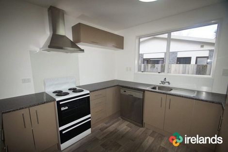 Photo of property in 6a Auburn Avenue, Upper Riccarton, Christchurch, 8041