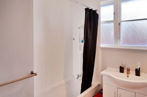 Photo of property in 94 Pine Avenue, Ebdentown, Upper Hutt, 5018